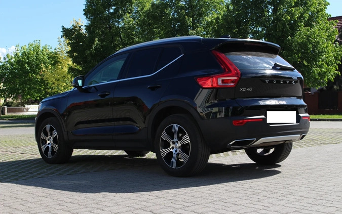 Volvo XC 40 cena 109400 przebieg: 129661, rok produkcji 2019 z Świdnica małe 631